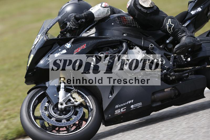 /24 08.06.2025 TZ Motorsport ADR/Gruppe gelb/92